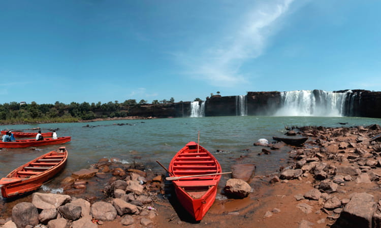 Chitrakoot Waterfall (Jagdalpur) Chitrakoot Waterfall (Jagdalpur)
