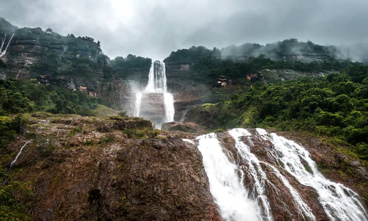 Kynrem Falls – Meghalaya