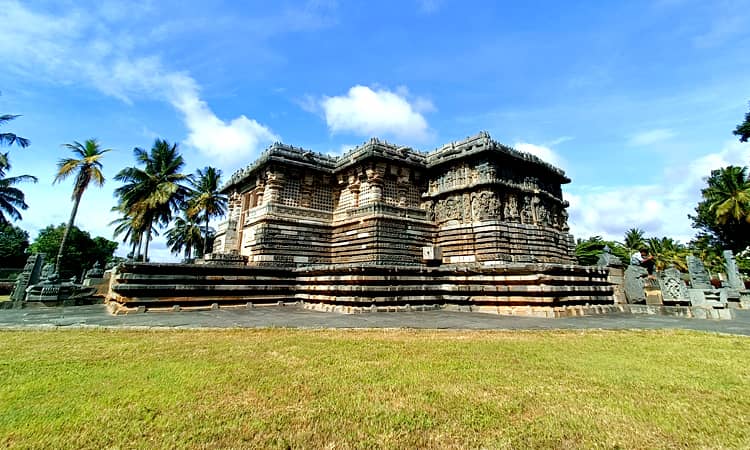 Kedareshwara Temple