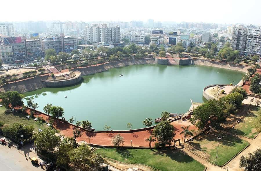 Vastrapur Lake